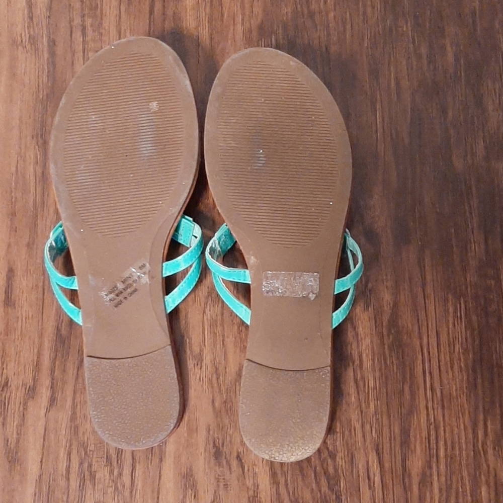 Seafoam Green Carolina Bay Flip Flops - Picture 2 of 5